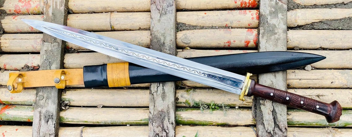 Viking Sword Hand Forged Double Edged Folded Carbon Steel Leaf-Shaped Blade-24 inches Blade
