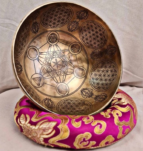 Full Moon Singing Bowls 3 Sizes