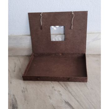 Pashmina Box by cotton wax Brown