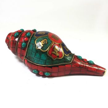 Conch Shell with Om Mani Padme hum, and Stone Setting 