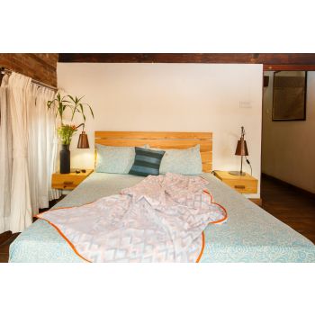 Blue pattern design cotton bedsheet