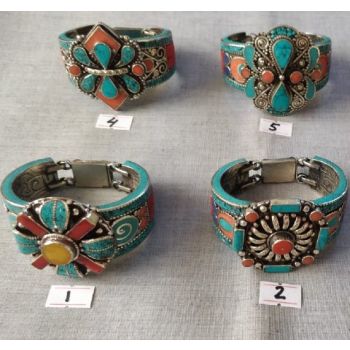 Metal Cuff Bangles with Imitation Stone Design