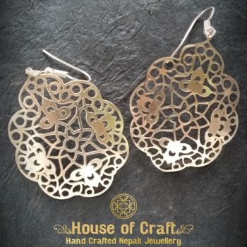 Light Weight Hand-Made White Metal Eight Rounded Corner Earring