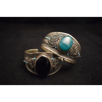 Assorted Stone Adjustable Wrist Size White Metal Bangle 