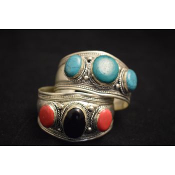 3 Assorted Stone-crafted Adjustable Wrist Size White Metal Bangle Bracelet