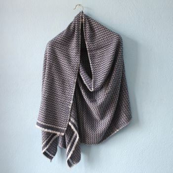 Black & White Fish Bone Pattern Design Double Ply Stole