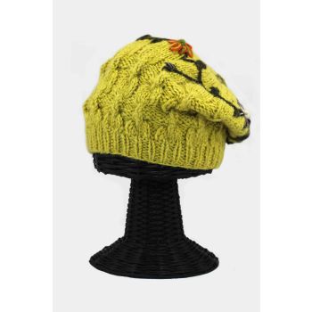 100% Pure Woolen Soft & Warm Green Beanie Hat