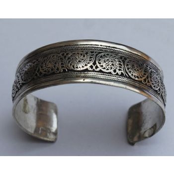 Filigree Bangle 