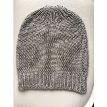 Pure  cashmere  chunky  cap  Hand  Knit  in Nepal 