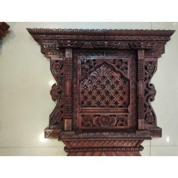 Medium Frame With Jali