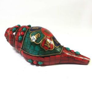 Conch Shell with Om Mani Padme hum, and Stone Setting 