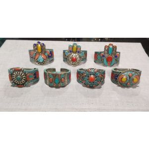 Metal Fashion Cuff Bangles