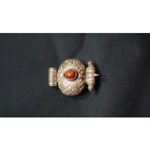 Shrine box (Tib: Gau)