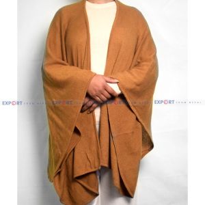 pure cashmere  short cape 2/26 count  12gauge  size 130 x145 cms  weight  400 grams  