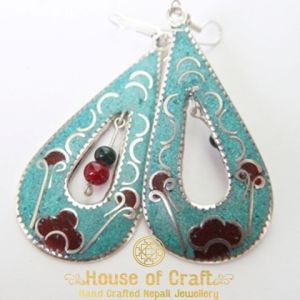 Handmade Stone Filled White Metal Oval Cut Water Drop Earring