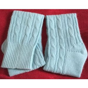 Cashmere Winter shocks