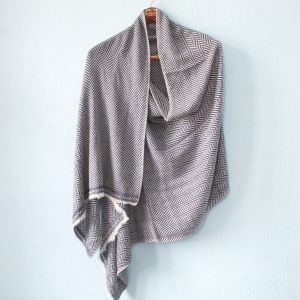 Fishtail Pattern Design Gray Double Ply Stole