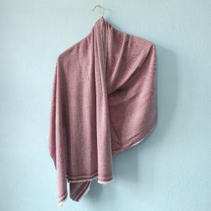 Long Fishtail Pattern Design Maroon Double Ply Stole