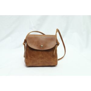 Small, Portable and Comfortable Brown Leather Messenger bags