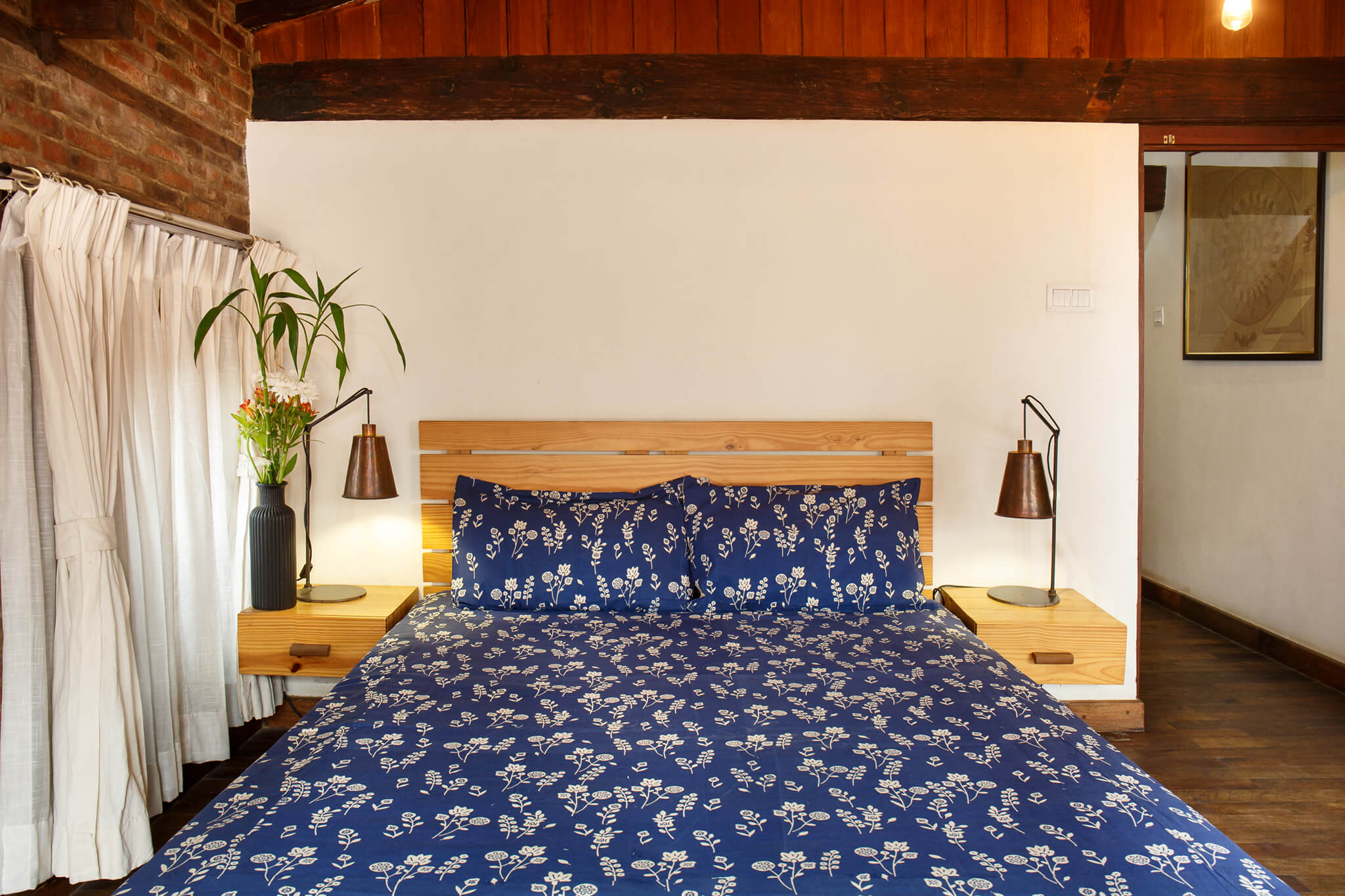 Handmade Deep Blue Floral Pattern Cotton Bedsheet