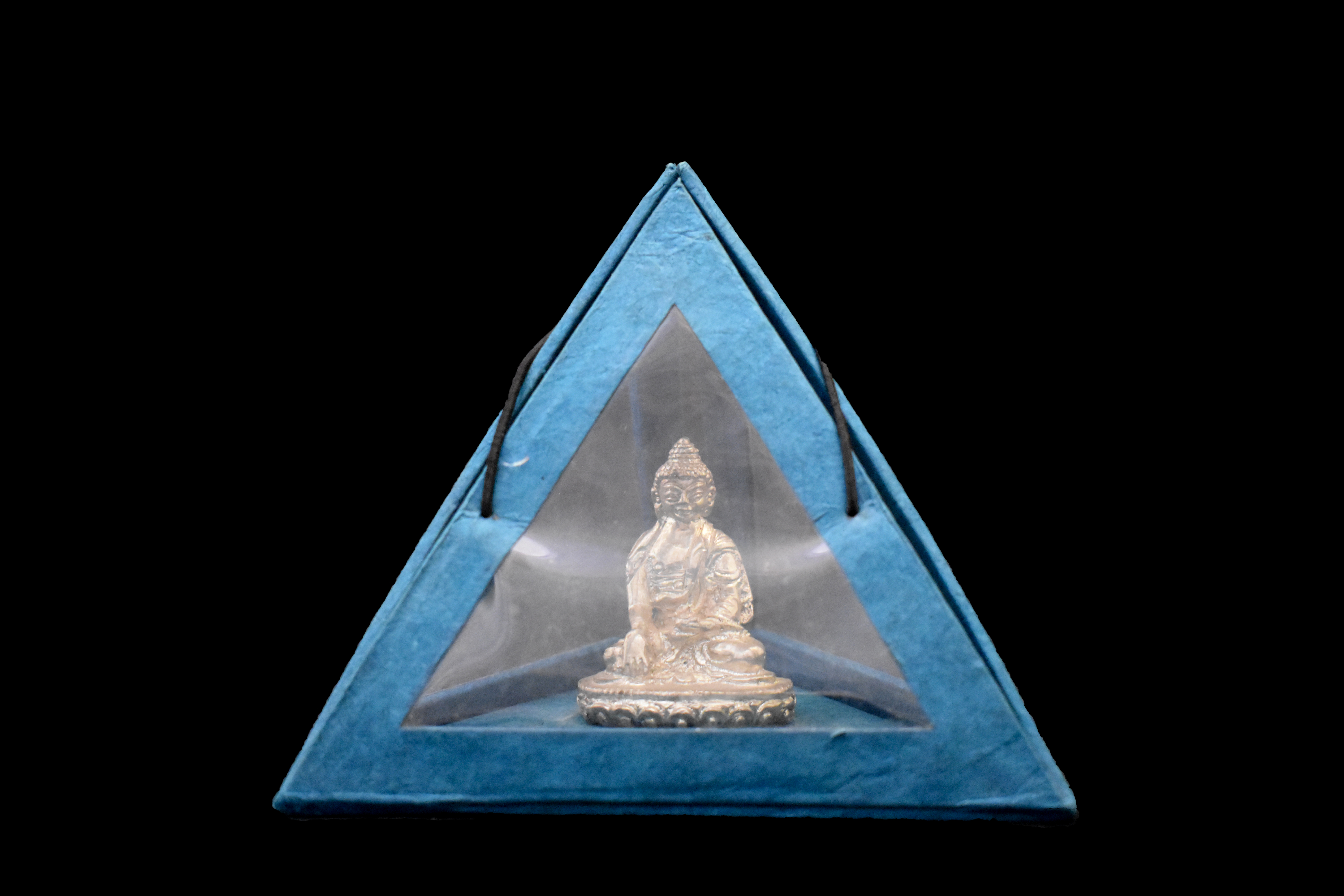 Lokta paper-Statue holder-triangle shape