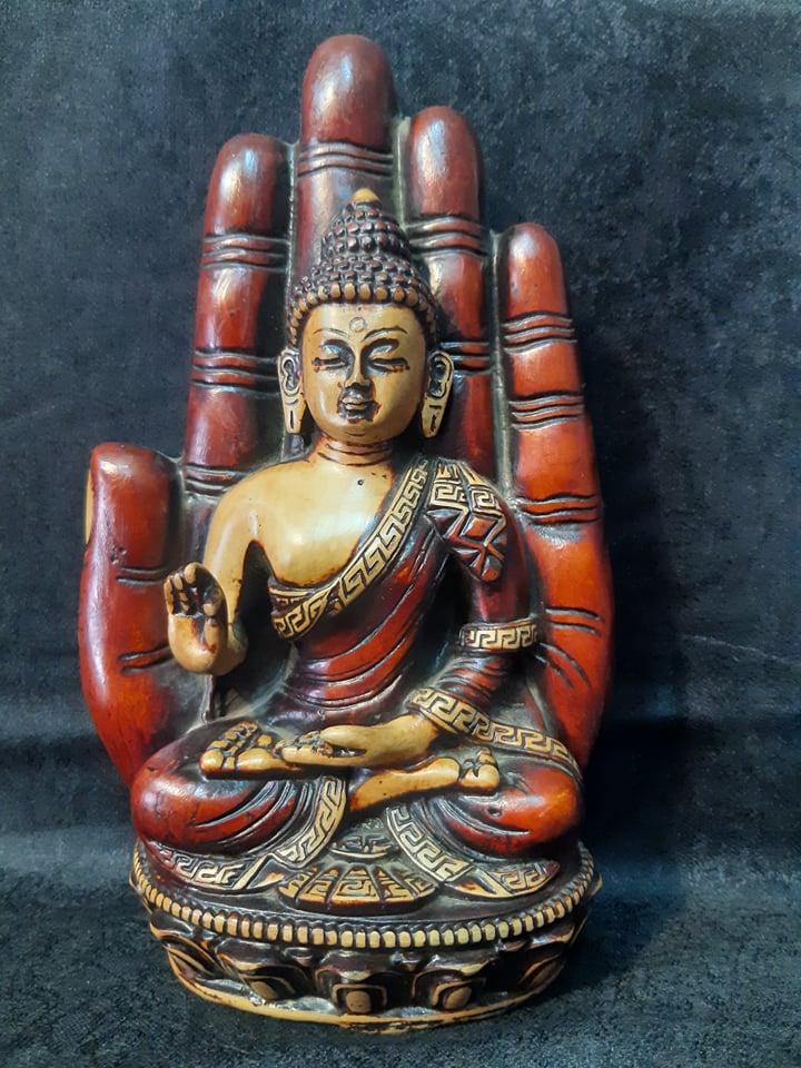 Blessing buddha