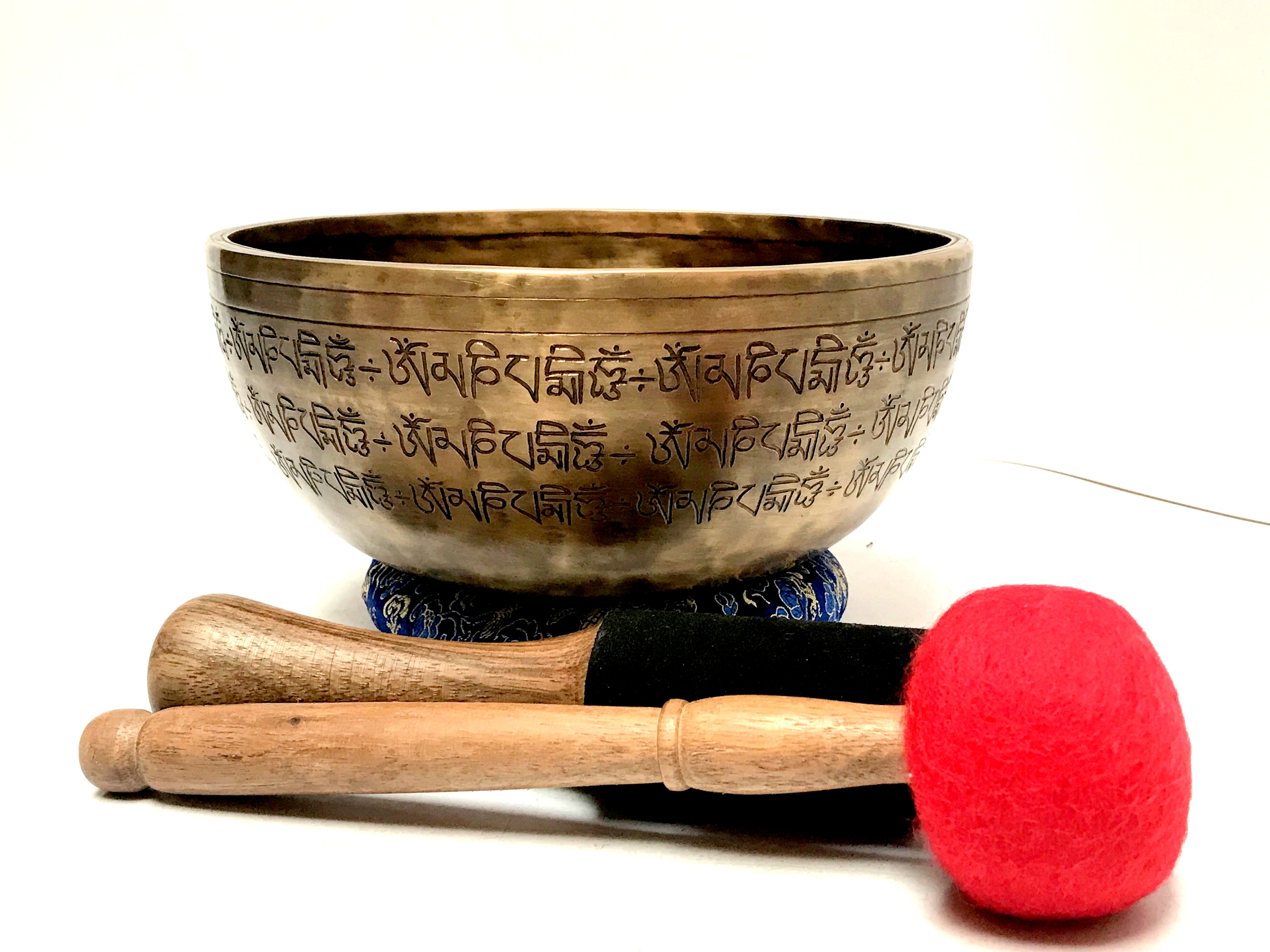 9 Inched Mantra Engraved Singing Bowl