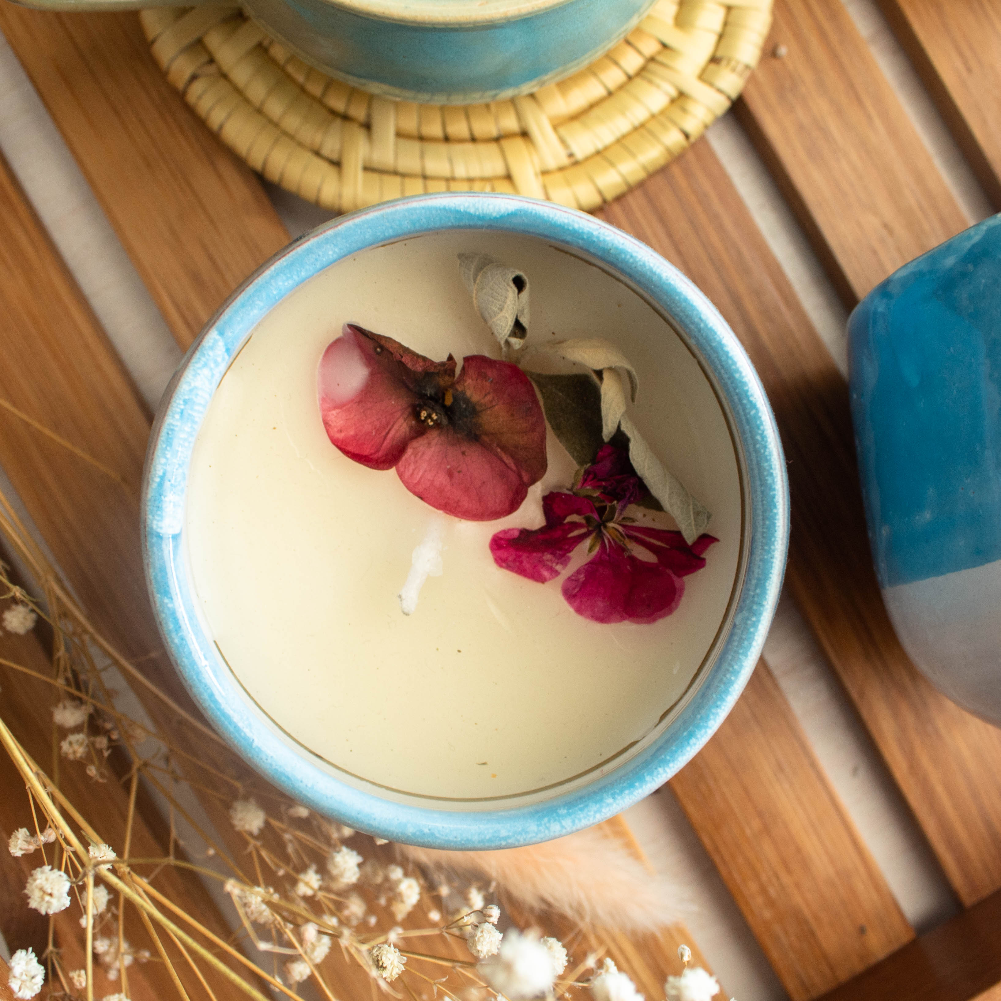Dhuku: Aroma Candles