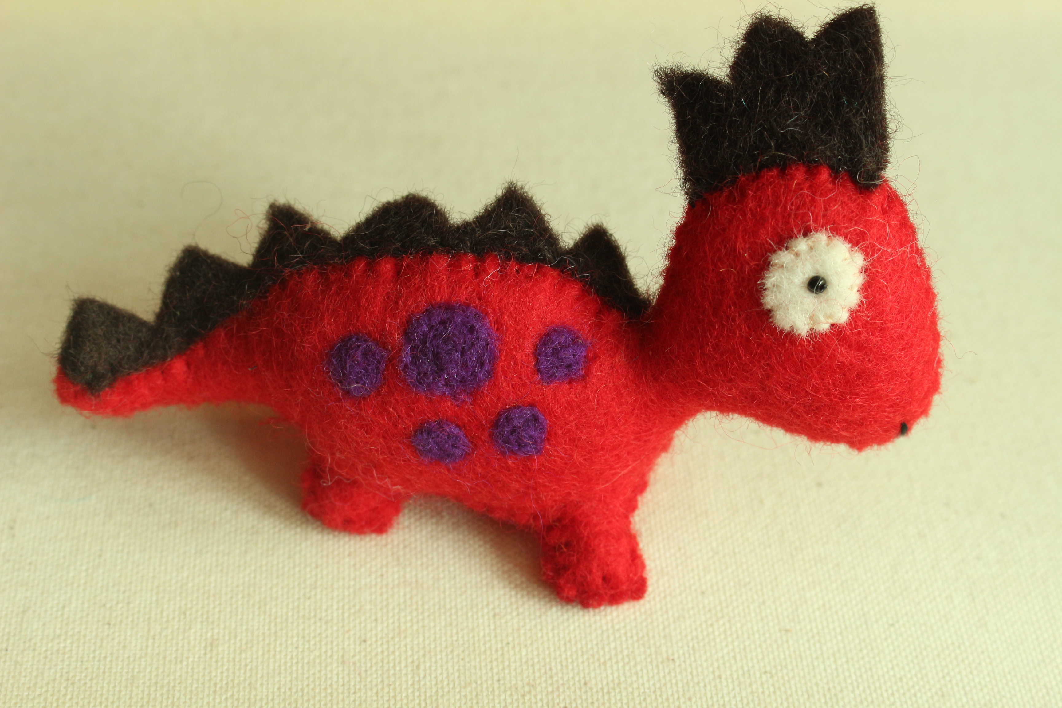 Felt Red Dinosaur Figure Toy for Children