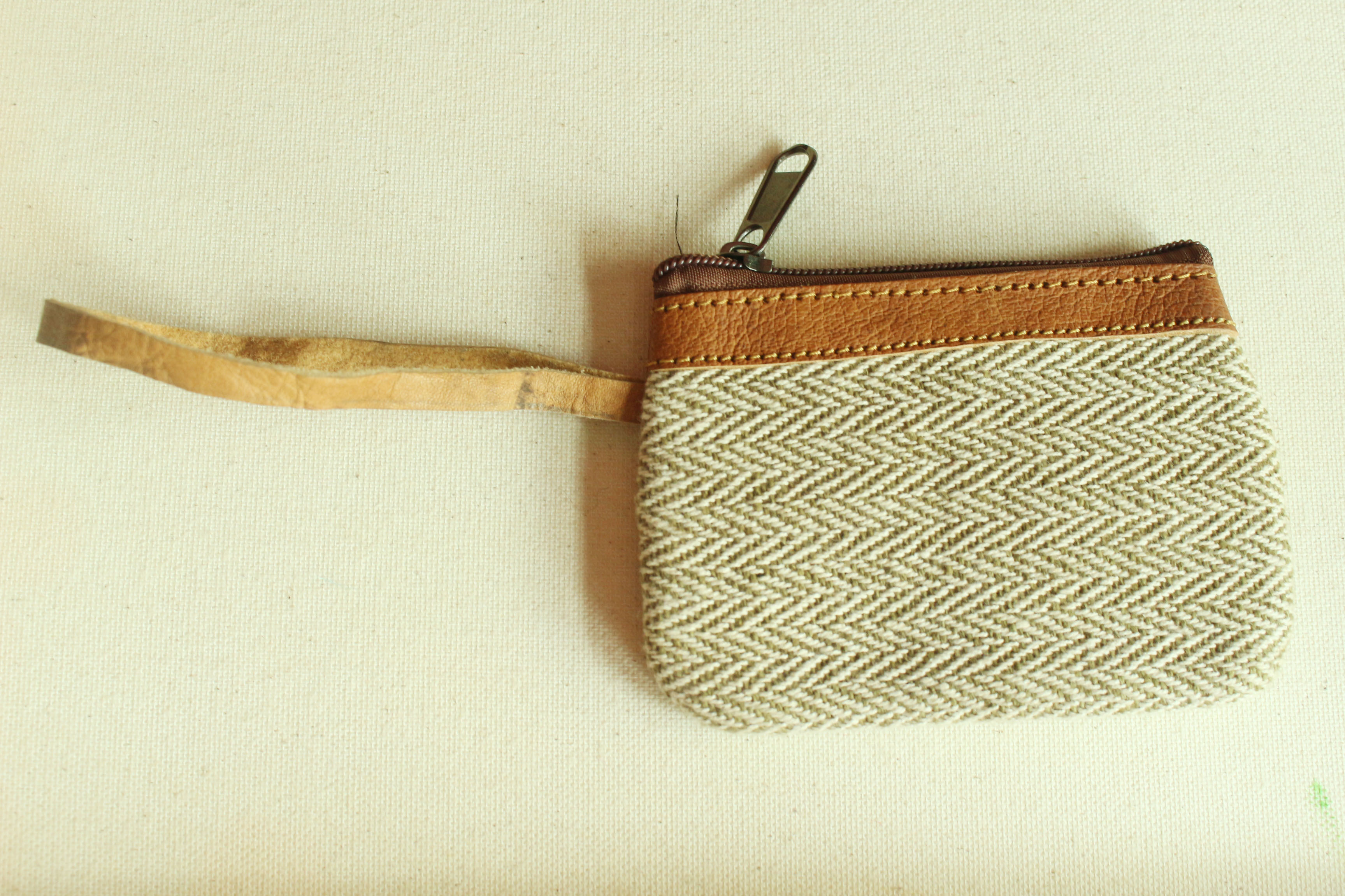 Leather coin purse