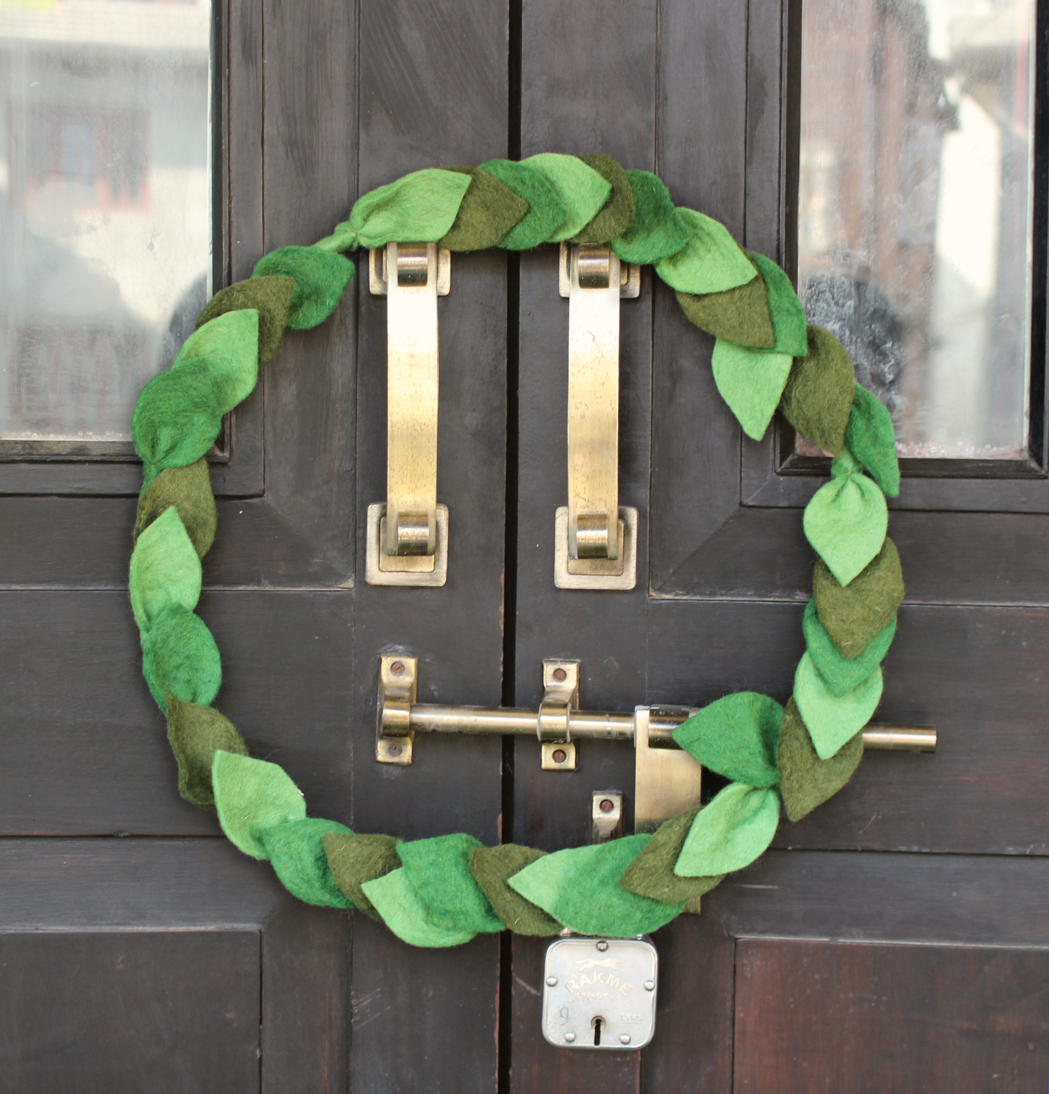 Felt handmade wreath