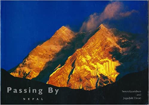 Passing By Nepal (Paperback)
